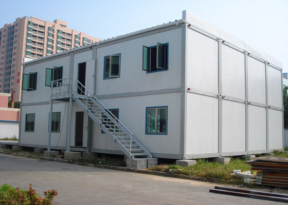 China Dubbel - Huis van de Dek het Modulaire Container, het Leven Containerhuis met Externe Treden leverancier