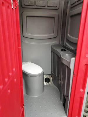 Verhuur van kant-en-klare plastic toiletten