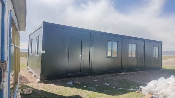 Goedkope afneembare containerhuis ontworpen voor snelle inzet en duurzaam in verschillende tijdelijke woontoepassingen